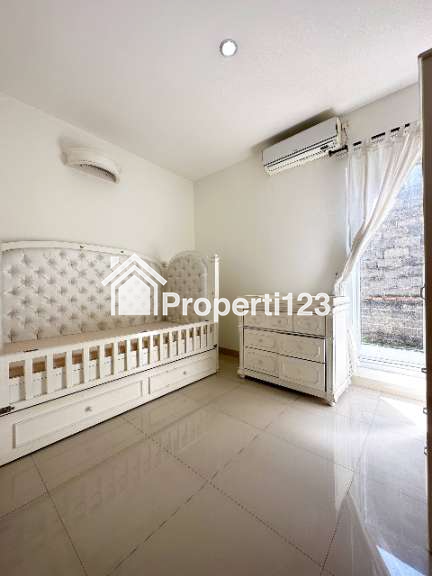 Rumah second bonus furniture di Jatiasih Bekasi - 8