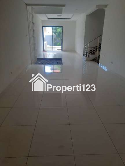 Rumah Komplek Gading Cipta Residence Kelapa Gading Jakarta Utara - 3