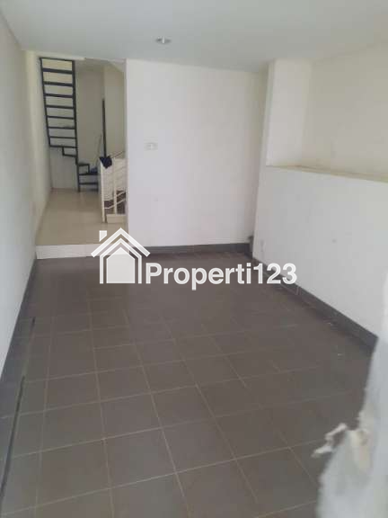 Rumah Komplek Gading Cipta Residence Kelapa Gading Jakarta Utara - 7