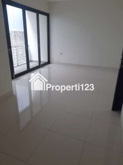 Rumah Komplek Gading Cipta Residence Kelapa Gading Jakarta Utara - 5