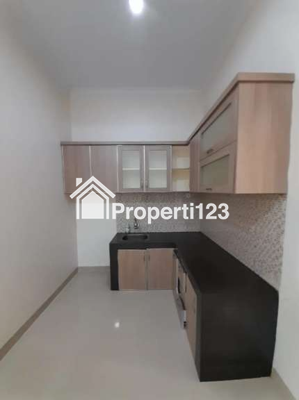 Rumah second 2 lantai murah siap huni dijagakarsa Jaksel - 6