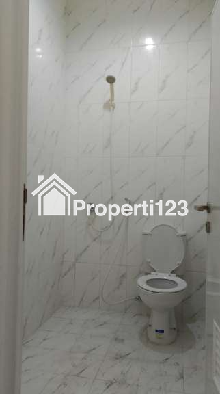 Dijual Rumah di Nusaloka BSD - 9