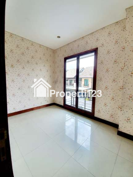 Rumah Cluster Pulomas Residence Jakarta Timur - 11
