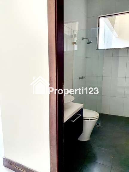 Rumah Cluster Pulomas Residence Jakarta Timur - 14