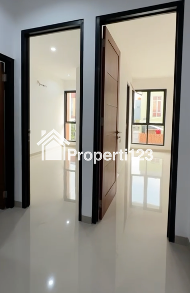Rumah Cantik Nyaman Sawangan - 4