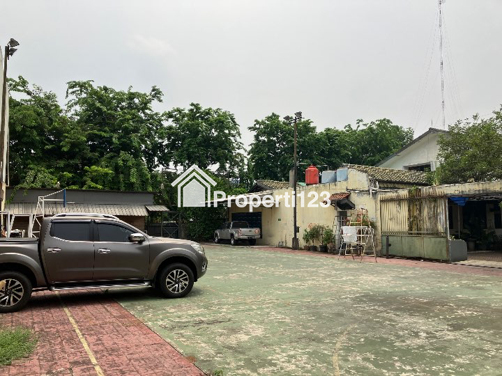 Tanah Luas Zona K3 Kebon Jeruk - 1