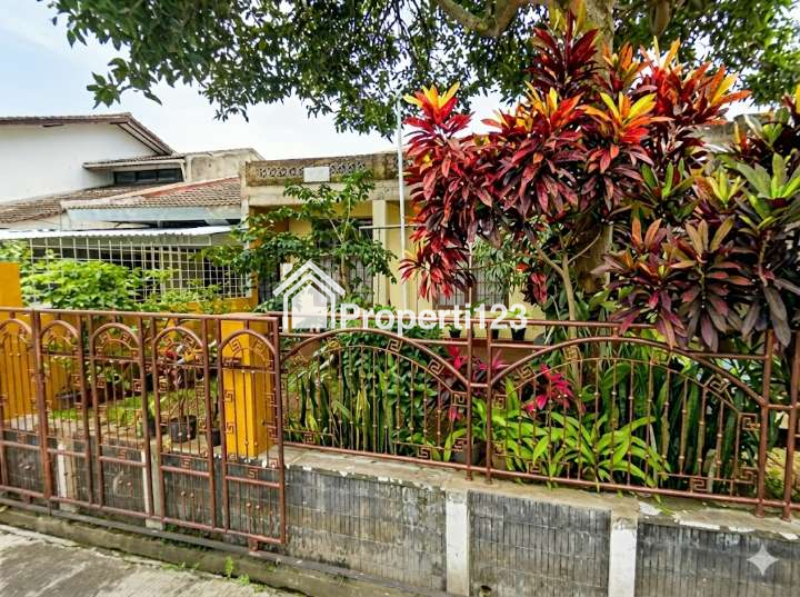 CUMA 1 UNIT! RUMAH KOMPLEK SARIJADI STRATEGIS 4M NEGO SAMPAI JADI - UNIT LANGKA! - 4