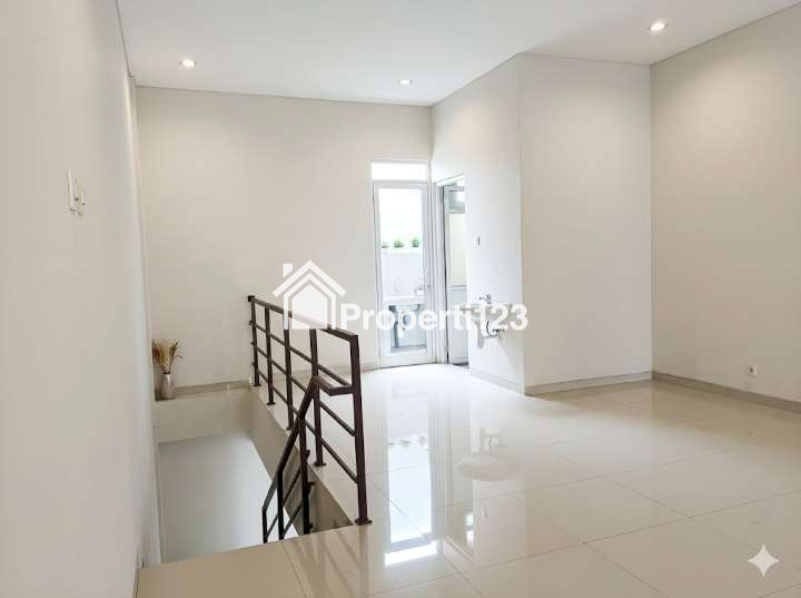 [CUMA 1 UNIT!] JUAL RUGI KANTOR & GUDANG MODERN GUNUNG BATU - 5 MENIT KE TOL PASTEUR! - 4