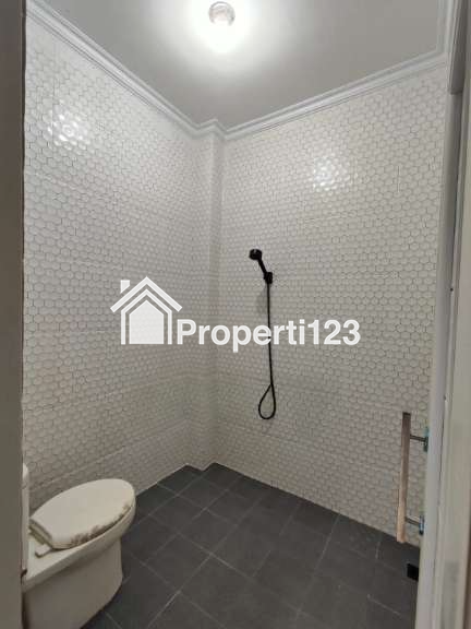 Di Jual Rumah Perum BTN Kranggan - 7