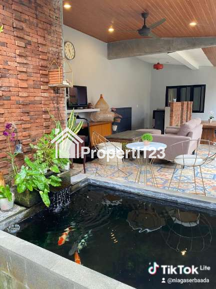 Dikontrakkan Rumah Furnished Jl Tukad Badung Renon Denpasar Bali - 2