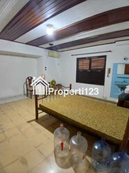 Rumah hook terawat di Salemba Tengah Jakarta Pusat - 15