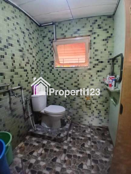 Rumah hook terawat di Salemba Tengah Jakarta Pusat - 11