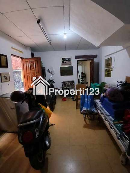 Rumah hook terawat di Salemba Tengah Jakarta Pusat - 5