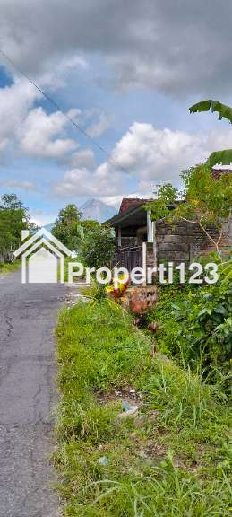 JUAL CEPAT RUMAH PINGGIR JALAN VIEW MERAPI - 2