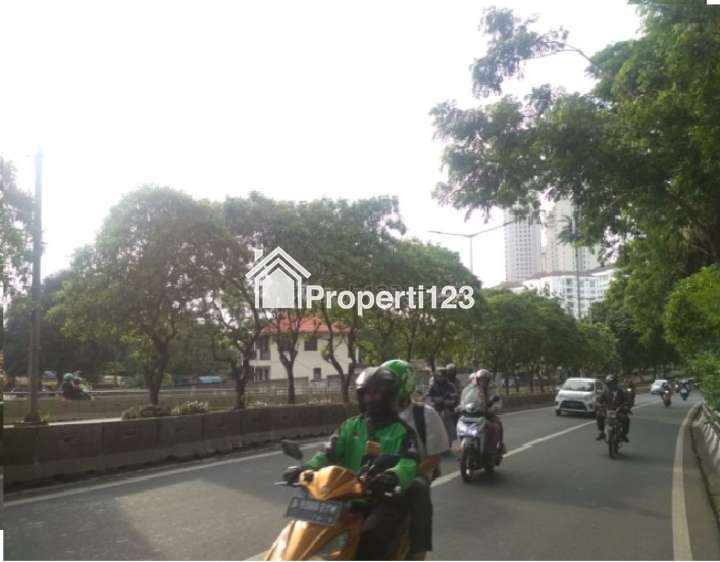 Dijual Tanah di Arteri Permata Hijau, Kebayoran Lama, Jakarta Selatan - 2