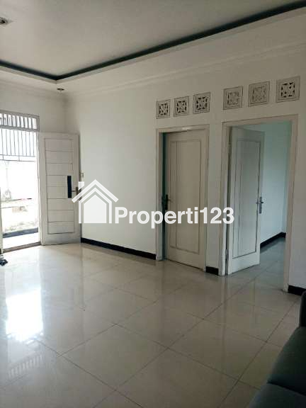DIJUAL RUMAH 2 LANTAI SIAP HUNI - 3