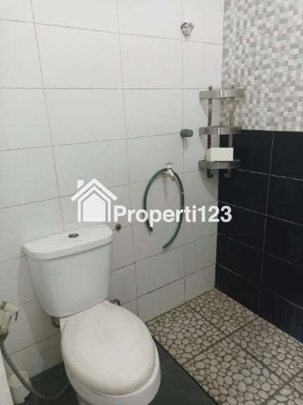 DIJUAL RUMAH 2 LANTAI SIAP HUNI - 8