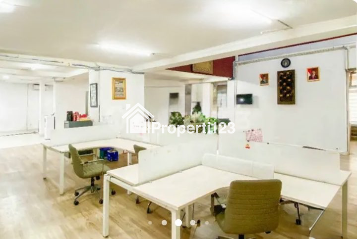 Dijual Rumah Kantor Harga Dekat Njop di Prapanca Raya Jakarta Selatan - 6
