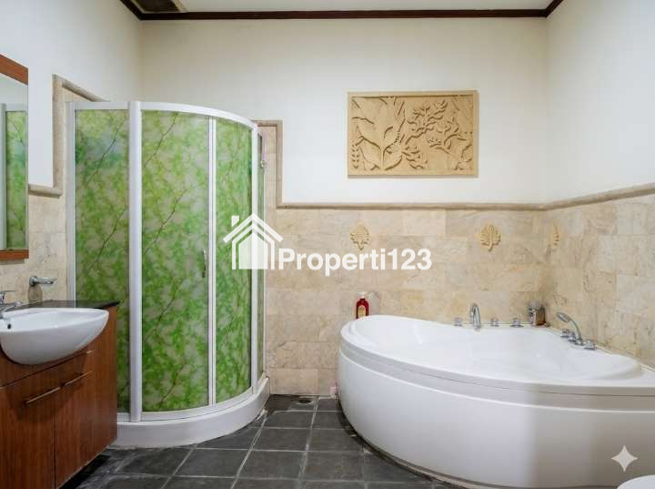 JUAL RUGI! RUMAH MEWAH DAGO RESORT - VIEW HUTAN PINUS, HARGA NEGO SAMPAI JADI! - 5