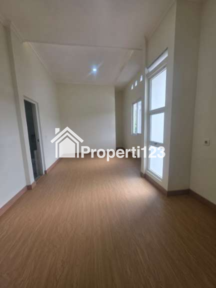 Dijual Rumah di Cluster Darwin, Scientia Summarecon, Gading Serpong - 4