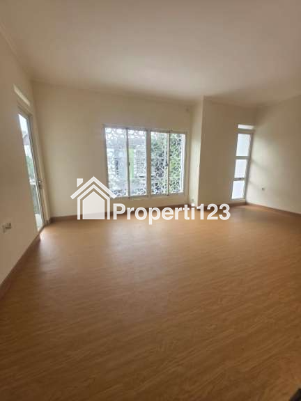 Dijual Rumah di Cluster Darwin, Scientia Summarecon, Gading Serpong - 2