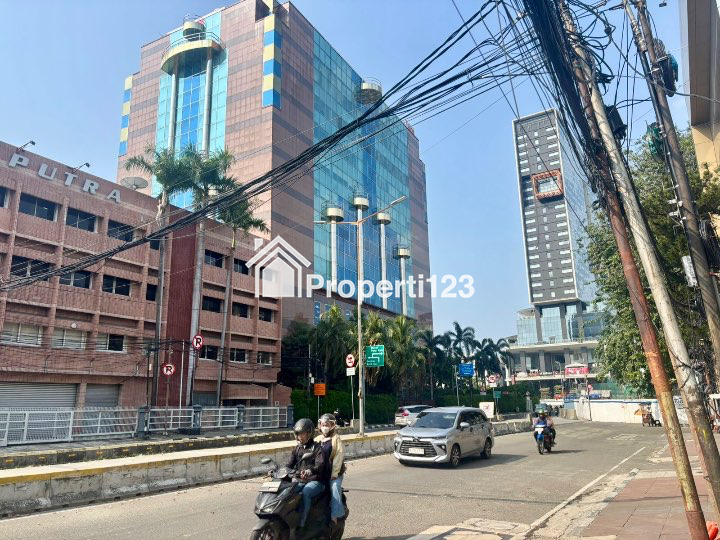 Dijual Murah dibawah Njop Ruko di Hasyim Ashari Gambir Jakarta Pusat - 2