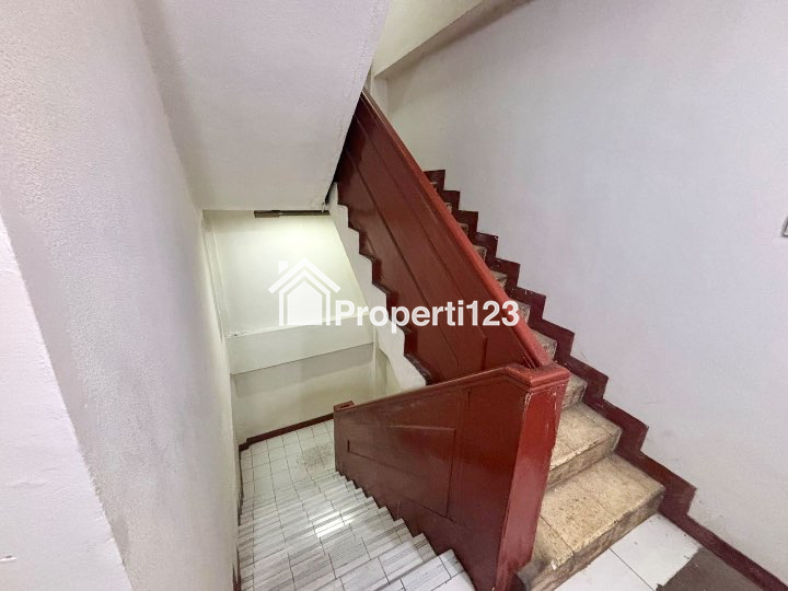 Dijual Murah dibawah Njop Ruko di Hasyim Ashari Gambir Jakarta Pusat - 5