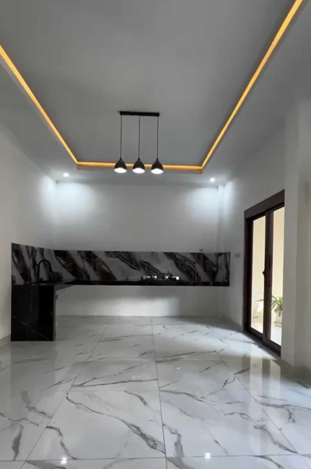 Dijual Rumah Mewah Utara Stadion Maguwoharjo Jogja - 7