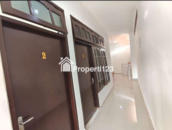 Dijual Murah Rumah Kos 11 Kamar Full Renovasi Di Nginden Surabaya Timur - 7