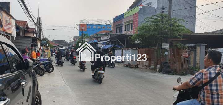 Dijual Rumah di Jalan Empu Barada, Kelapa Dua, Karawaci, Kabupaten Tangerang - 2