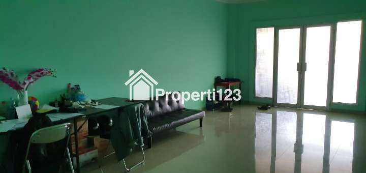 Dijual Rumah di Taman Surya 5, Cengkareng, Jakarta Barat - 3