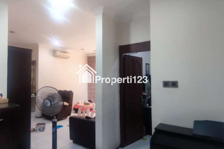 Rumah Strategis Jalan Cempaka Putih Tengah Jakarta Pusat - 7
