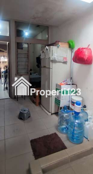 Rumah Strategis Jalan Cempaka Putih Tengah Jakarta Pusat - 11