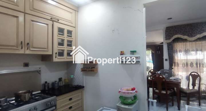 Rumah Strategis Jalan Cempaka Putih Tengah Jakarta Pusat - 6