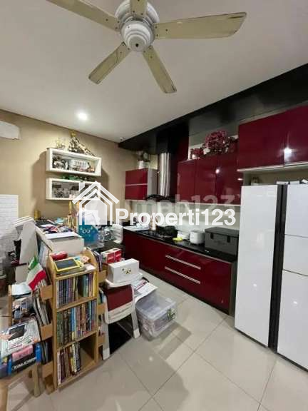 Turun Harga, Dijual Cepat Rumah di Green Lake City Cluster Amerika, West Coast, Tangerang - 3