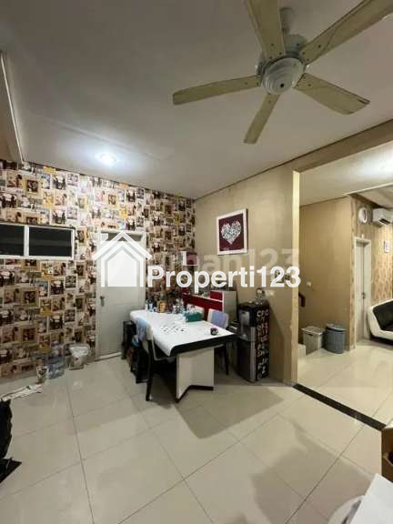 Turun Harga, Dijual Cepat Rumah di Green Lake City Cluster Amerika, West Coast, Tangerang - 4