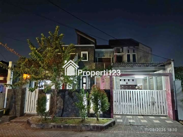 Rumah Murah Semi Furnished Hitung Tanah Siap Huni Lokasi Gayungsari Surabaya Selatan - 3