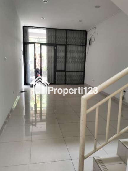 Dijual Ruko di Taman Aries Utama, Puri, Meruya Utara, Kembangan, Jakarta Barat - 4