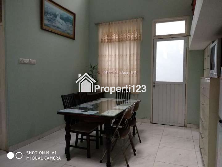 Turun Harga, Dijual Cepat Rumah di Taman Diponegoro, Lippo Karawaci, Tangerang - 2