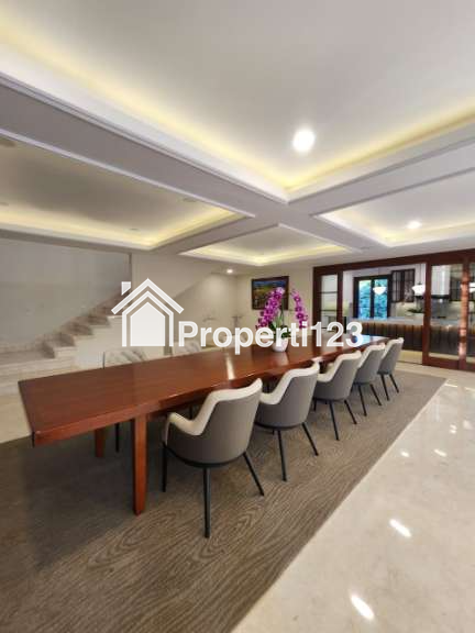 Dijual Rumah di Jl. Kemang Dalam, Kemang, Jakarta Selatan - 10