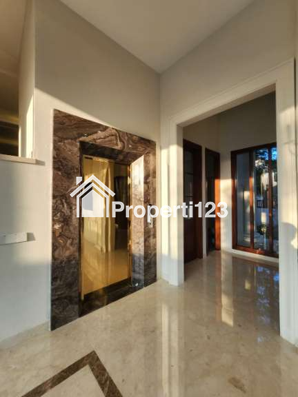 Dijual Rumah di Jl. Kemang Dalam, Kemang, Jakarta Selatan - 3