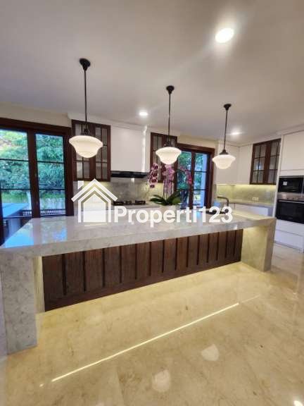 Dijual Rumah di Jl. Kemang Dalam, Kemang, Jakarta Selatan - 13