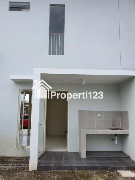 Rumah Minimalis 2 Lantai Citra Harmoni Cluster Rotterdam Sidoarjo - 7