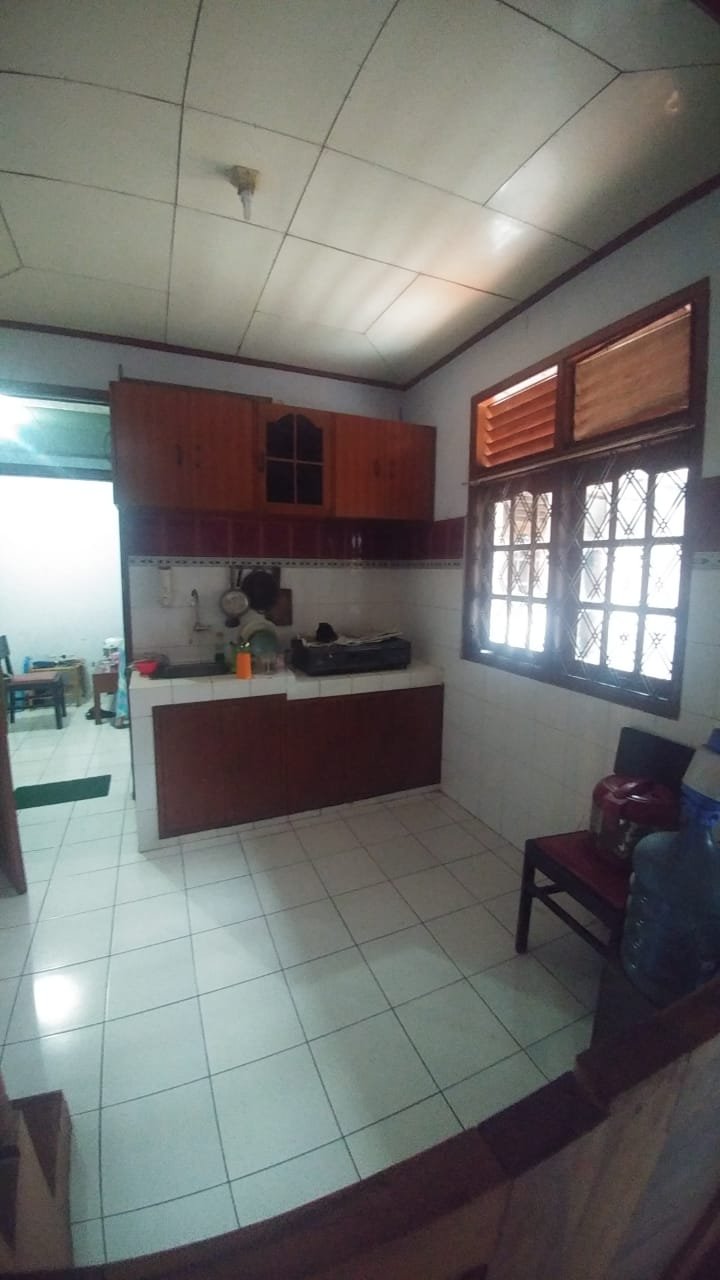 Dijual Rumah Tinggal 2 Lantai di Jl. Nusa Indah dpn. SMK YPPT Garut, Jawa Barat. - 9