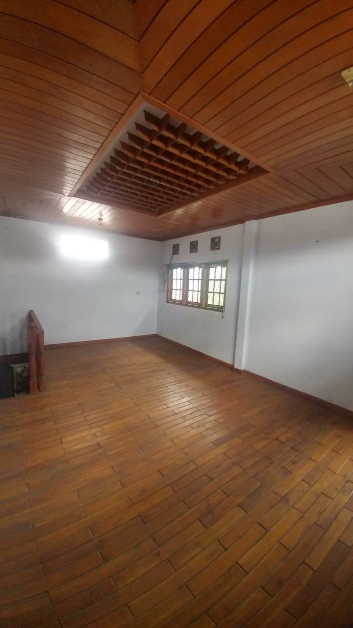 Dijual Rumah Tinggal 2 Lantai di Jl. Nusa Indah dpn. SMK YPPT Garut, Jawa Barat. - 8