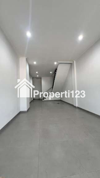 Dijual RUKAN MARINA BAY type Amsterdam di Jl. Jendral Sudirman, PIK 2 - 3