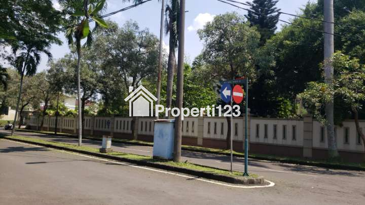 Dijual Rumah di Jalan Permata Indah, Lippo Karawaci, Tangerang - 3