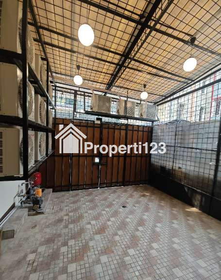 Dijual Rumah Kost Jalan KH Moh. Mansyur, Gang Vanili, Tanah Sereal, Tambora, Jakarta Barat - 14