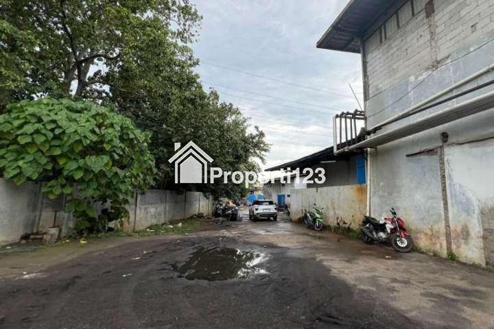Gudang Strategis Hitung Tanah Satriajaya Tambun Utara Bekasi - 12