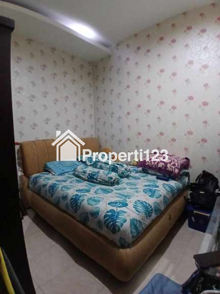 Rumah second terawat dalam perumahan Kav UI Barat Tanah Baru Depok - 7